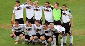 皇马新星闪耀首秀，7亿先生神勇表现，姆巴佩效率惊人足球大战